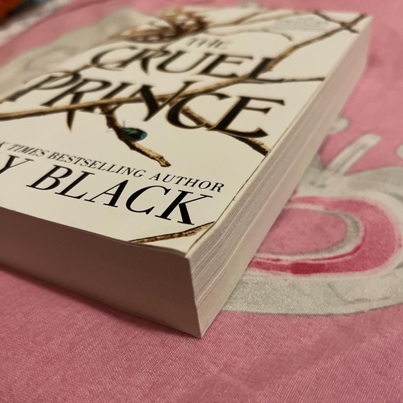 The Cruel Prince - Picture 5 of 5